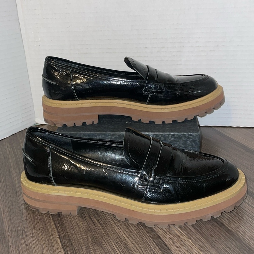 Vince Camuto black women’s loafers size 10